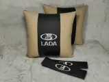 Подарочный набор: декоративная подушка в салон автомобиля из экокожи и накладки на ремень безопасности с логотипом LADA, комплект 3 предмета