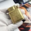 Зажигалка. Материал бронза. Стиль ретро. Бензиновая полуавтоматическая.