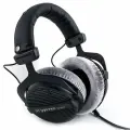 Beyerdynamic DT 990 Pro Cтудийные наушники открытого типа. 5-35000 Гц, 250 Ом, 96 дБ.