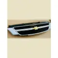 Решетка радиатора Chevrolet Gentra-серебро крест