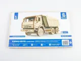 Конструктор из дерева. КАМАЗ-65115 (ранняя кабина) самосвал, 1:43. Baumi 12015