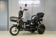 Трехколесный электроскутер (трицикл) 3-ех местный 1000w 60v 25Ah черный, на моторе (240w)