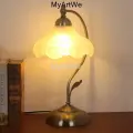 Настольный светильник MyArtWe M133W, стиль ретро, кремовый
