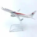 Металлическая модель самолета Malaysia Airlines/ Boeing 737