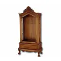 Витрина для посуды DOMKORLEONE в стиле Chippendale, красное дерево, боковые дверцы, полки стекло, ящик, цвет орех NAA