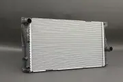 500618 Радиатор охлаждения для BMW 5 F10-F11-F18 (10-) 520 i