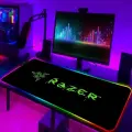 Игровой коврик Razer, с подсветкой, нескользящий, 40 см x 90 см