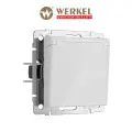 Встраиваемая розетка с заземлением с защитной крышкой и шторками Werkel W1171241 белый акрил IP44