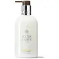 Molton Brown лосьон для рук Orange & Bergamot 300 мл. Арт. NHH010CR3