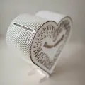 Семейный банк в форме сердца белый 24х24х12 см. Казна для конвертов