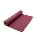 Koвpик для йоги HUGGER MUGGER Tapas Ultra Mat TUM, 170х60х0,6 см, цвет бордовый