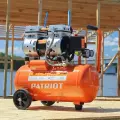 Компрессор PATRIOT поршневой безмасляный WO 24-260S, 260 л/мин, 8 бар, 1500 Вт, штуцер быстросъемный 1/4