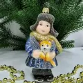 Irena-Co елочная игрушка, стекло Мальчик с котом (11х6,5х6см)