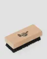 Щетка Dr. Martens Bristle Brush, для обуви, натуральная щетина, деревянная ручка, 1 шт.