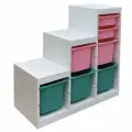 Белый стеллаж труфаст лесенка 94х44х91 из массива сосны с бирюзовый (3 шт) и розовыми (2+2 шт) контейнерами