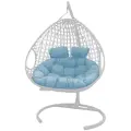 Подвесное кресло M-group для двоих люкс с ротангом белое, голубая подушка
