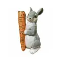Садовая фигурка для сада и дачи Зайчик с морковкой WELCOMЕ Н-27см