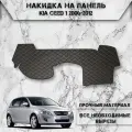 Накидка на панель приборов для Киа Кия Сид / Kia Ceed 1 2006-2012 из Экокожи Чёрная с красной строчкой