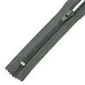Молния MaxZipper пласт. спираль №5-N 18см н/р цв. F312 т. серый уп.50шт