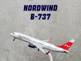 Модель самолета Боинг 737 металлическая 20 см с шасси Nordwind