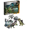Конструктор Атака гигантозавра и теризинозавра, 810 дет.