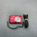 Цифровой компактный фотоаппарат Nikon CoolPix A100 красный, 20.1 Мп