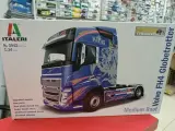 Сборная модель Italeri 1:24 3942 VOLVO FH4 Globetrotter Medium Roof