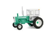 Модель коллекционная GREENLIGHT Трактор white 2270 с закрытой кабиной 1973 green/white (длина модели 6-10 см)