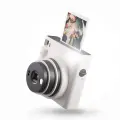 Фотоаппарат моментальной печати Fujifilm Instax Square SQ1 Shalk White