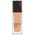 Shiseido Прочная тональная основа SPF 30 Synchro Skin Self-Refreshing Foundation 30 мл оттенок 230 Alder