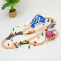 Деревянная железная дорога детская с мостом, станцией, переездом и управляемыми развилками
