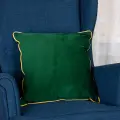 Декоративная подушка вельветовая, зеленого цвета 50х50 см Shangri La