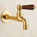Кран для бани с деревянной ручкой FKS-203DT золотой