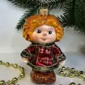 Irena-Co елочная игрушка, стекло Лохматый мальчик бордо (8,5х6х5см)