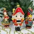Набор стеклянных ёлочных игрушек Irena-Co Щелкунчик - 14х7х5, Девочка - 12х7х7, Солдат - 12,5х5х5,5