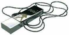 Подарочный USB-накопитель подвеска на цепочке с гравировкой знак зодиака водолей 128GB USB 3.0, с бархатным мешочком