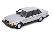 Модель коллекционная MINICHAMPS Volvo 240 gl saloon 1986 silver / вольво 240 гл серебристый