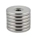 Магнит круглый, диаметр 20 мм, набор 6 шт / Неодимовые магниты, дисковые, с отверстием под саморез, комплект 6 шт