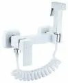 Смеситель для биде с гигиеническим душем Rainsberg белый матовый.
