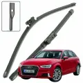 Дворники AUDI A3 (3) 8V / ауди А3 8В седан рест. 2016 / 2017 / 2018 / 2019 / 2020 Щетки стеклоочистителя бескаркасные автомобильные LYNXauto 650мм-450мм к-т 2шт.