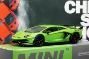 Модель коллекционная Mini GT Lamborghini SVJ