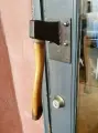 Ручка-топор для двери