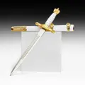 Макет оружия «Сувенирный кортик. Белый с золотой отделкой», 35 см