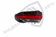 Фонарь задний правый внутренний Тойота Рав4 Toyota Rav4 2018- (LED)
