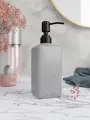 Дозатор для жидкого мыла Emily Slim с черной металлической помпой, бетон 250 мл, серый глянцевый