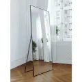 Зеркало интерьерное в алюминиевой раме напольное 160*40 см. Черный матовый