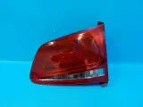Фонарь задний правый внутренний VOLKSWAGEN Touareg 2 NF 2010-2018 7P6945094C - Б/У