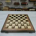 Шашки подарочные 64 клетки из ореха и бука