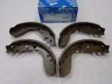 Колодки задние барабанные Mk Kashiyama K5534 Honda: 43153-SAA-004 Honda Fit Ii (Gd). Honda Jazz Ii (Gd)