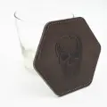 Кожаный подстаканник - бирдекель для любителей настольных и ролевых игр, подставка под кружку в виде гекса c тиснением Череп, Corbett Scull Brownee, J.Audmorr